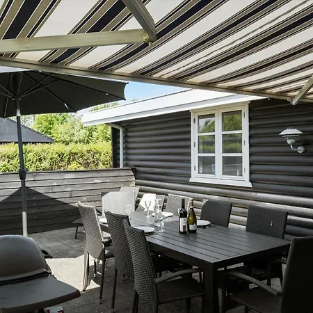 Σπίτι διακοπών Bl1284-blokhus-tyttebaervej-4 *